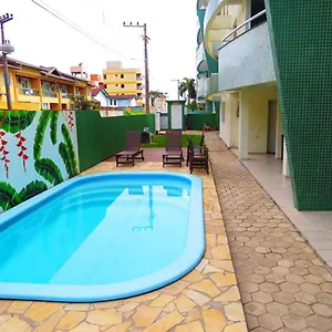 Encantador, Com Piscina No Apartamento